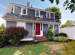 1 Kingsford St, Newbury, MA 01951