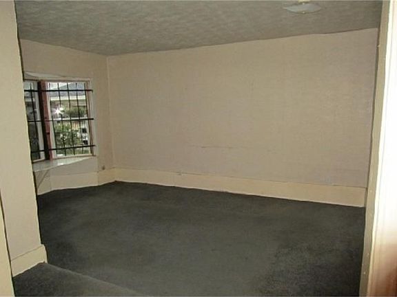3rd image of 12811 S Coast Dr