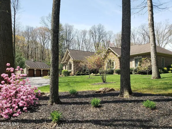 739 N Barrens Rd, Martinsburg, PA 16662