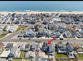 191 3rd Ave #4, Manasquan, NJ 08736