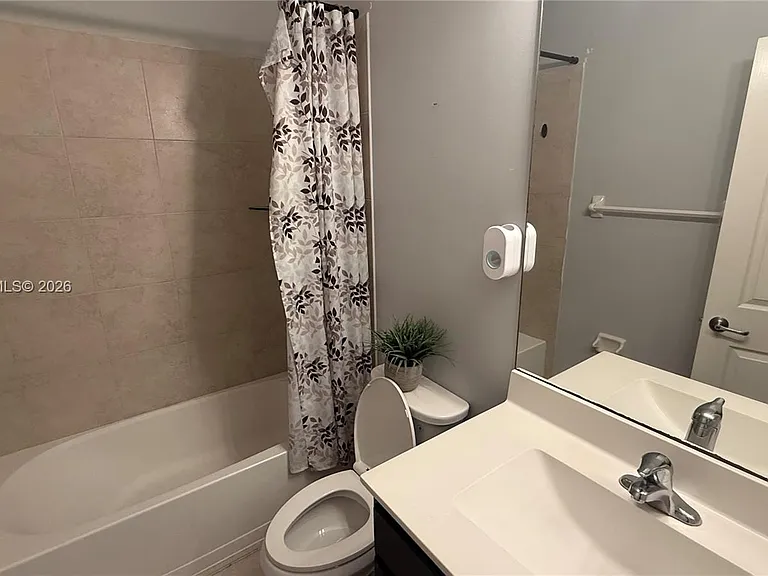 11417 SW 250th St #11417 — Photo 11