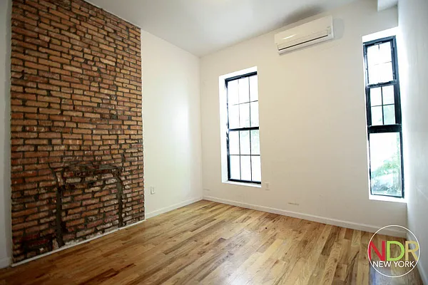 Rented by Next Door Realty NYC | media 18