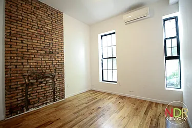 Rented by Next Door Realty NYC