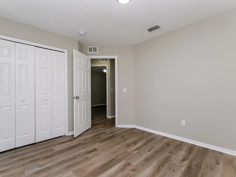 6123 Sand Key Ln — Photo 17
