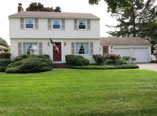 181 Dierdre Dr, Rochester, NY 14617