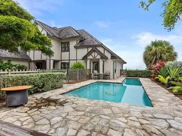965 Pebble Ln, Indian River Shores, FL 32963