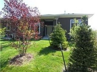 10204 Beverly St, Overland Park, KS 66207
