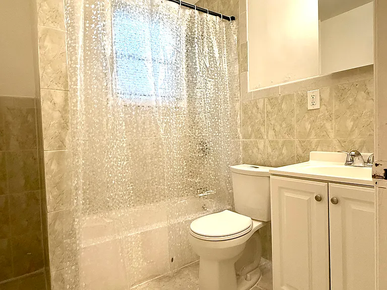 381 Palisade Ave #1F — Photo 17