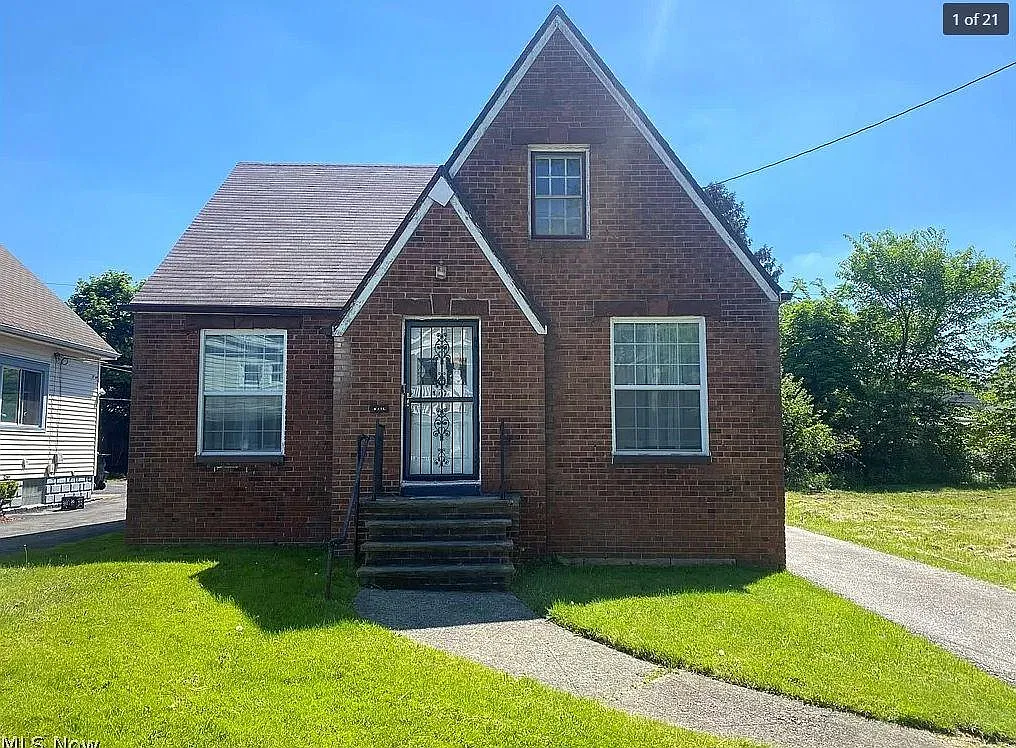 3 bed, 1619 sqft, $1,100 — Photo 1