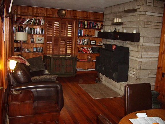 4th image of 88 N Lake Dr