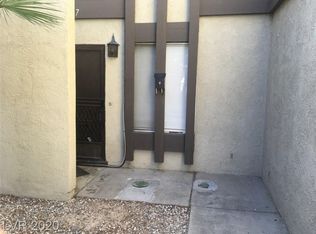 5907 Bromley Ave, Las Vegas, NV 89107