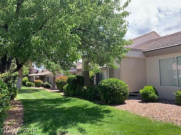 Gorgeous, open landscaping, maintained completely by the HOA.