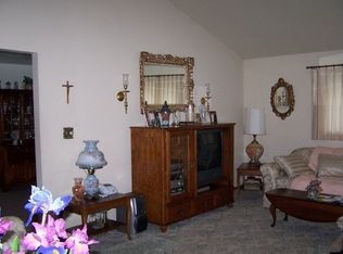 816 Pleasant St, Mineral Point, WI 53565