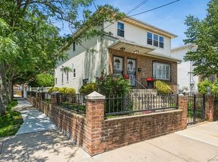 14662 181st St, Jamaica, NY 11413