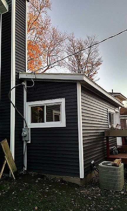 2nd image of 108 Glover St