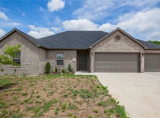 750 Harrison St, Pea Ridge, AR 72751