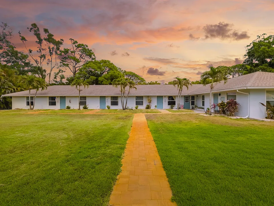 4001 Groveland Ave #5