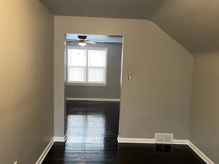 19374 Dean St — Photo 23