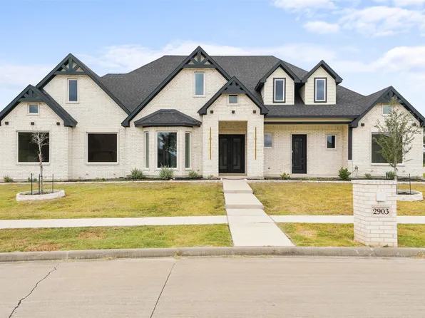 2903 Sunnyside Dr, Ennis, TX 75119