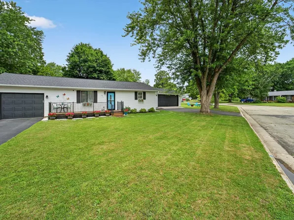 470 Lincoln Ct, Evansville, WI 53536
