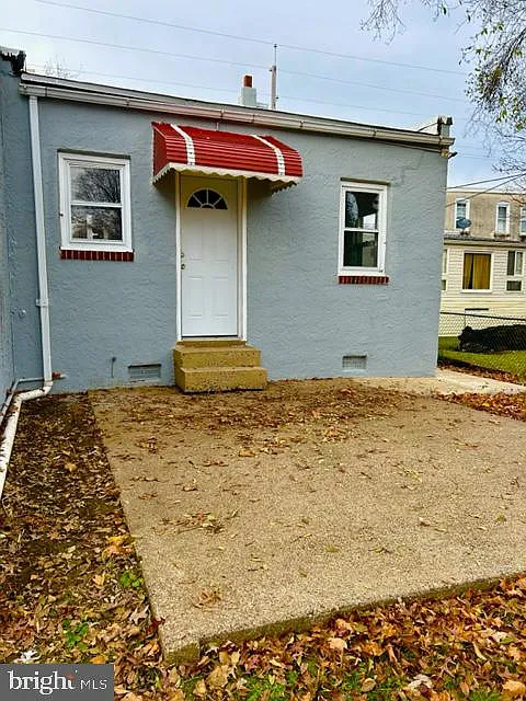 808 Macdade Blvd #1