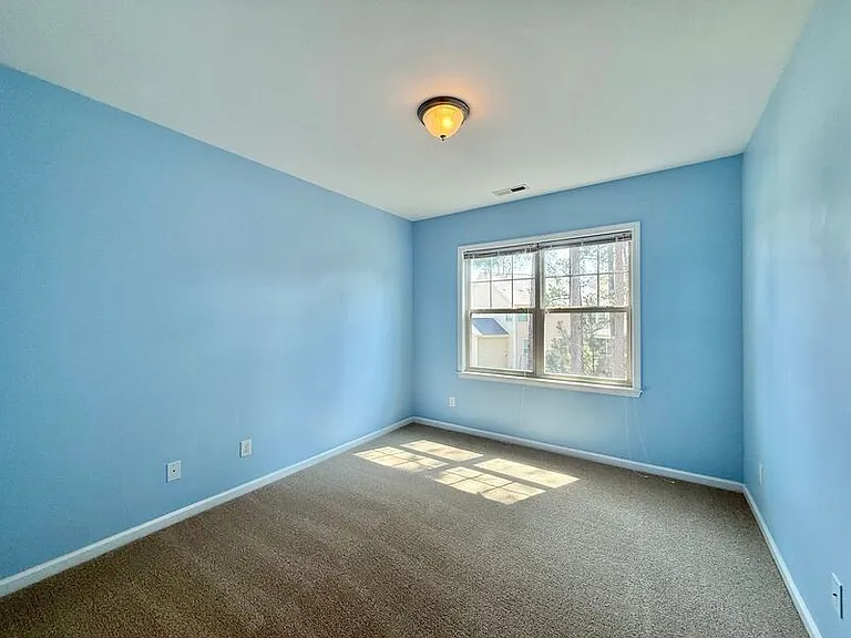 1140 Litchborough Way — Photo 25