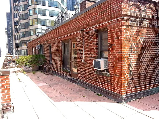 Rented by New York Residence | media 22