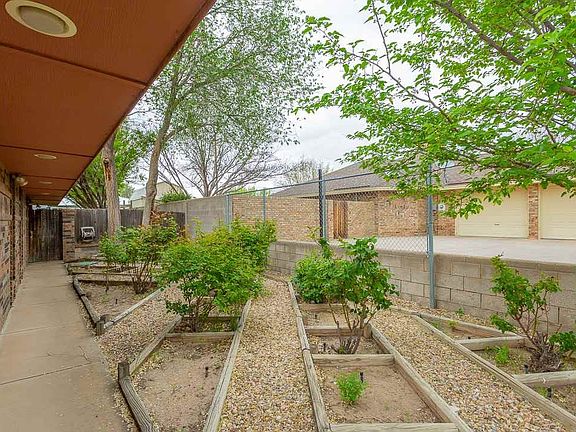 2nd image of 604 Golondrina Dr