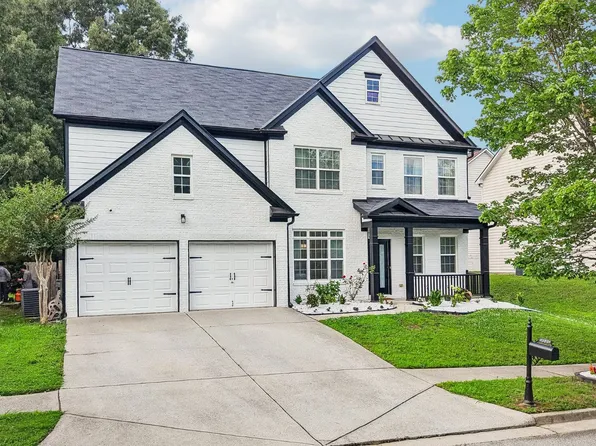 3181 Grundy Ives Dr, Snellville, GA 30039