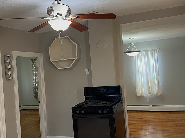 10 Alto St #2 — Photo 5