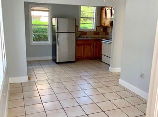 3657 SW 24th Ter, Miami, FL 33145