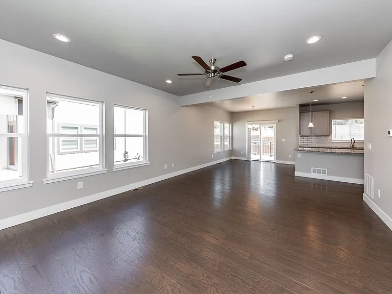 5365 Sky Top Ln — Photo 18