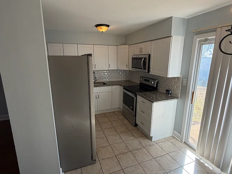 1914 Meadowlark Ln #6 — Photo 6