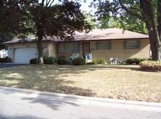1100 Lambeth Dr, Columbus, OH 43220