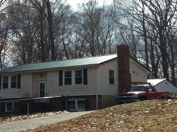 2nd image of 6026 Loriella Park Dr
