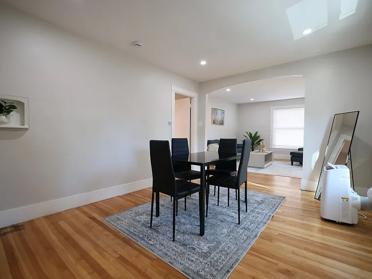 16 Orange St #1 — Photo 3