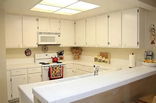 1674 Las Piedras Ct — Photo 3
