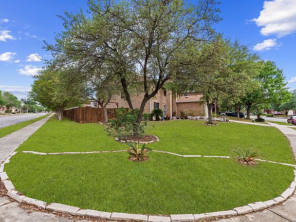 2nd image of 101 Springtree