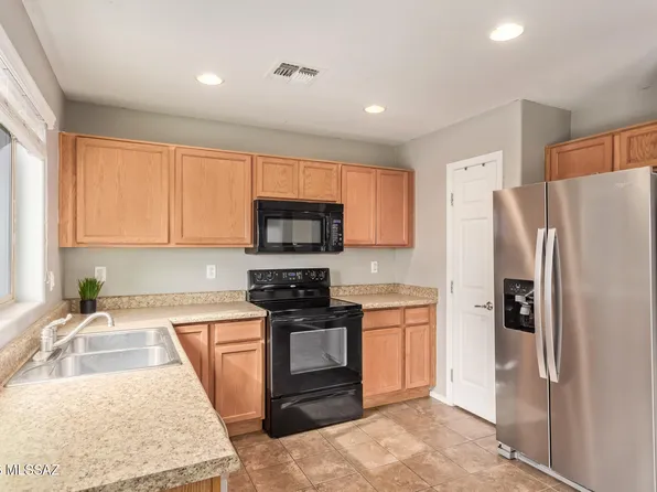5753 S Ladyslipper Pl, Tucson, AZ 85747