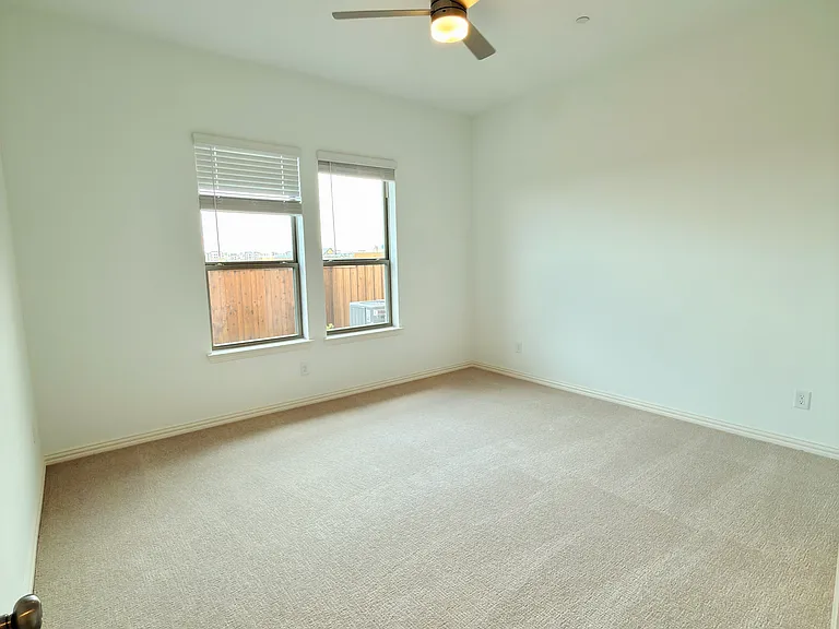 3562 Pierce Ln — Photo 18