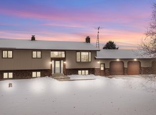 W9158 Horseshoe Rd, Beaver Dam, WI 53916