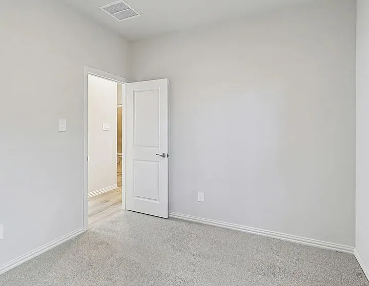 1122 Old Stead Dr — Photo 15