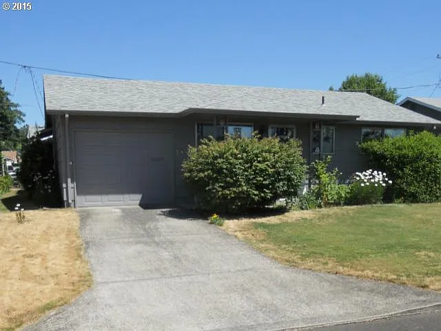 1559 Jansen Way photo 1