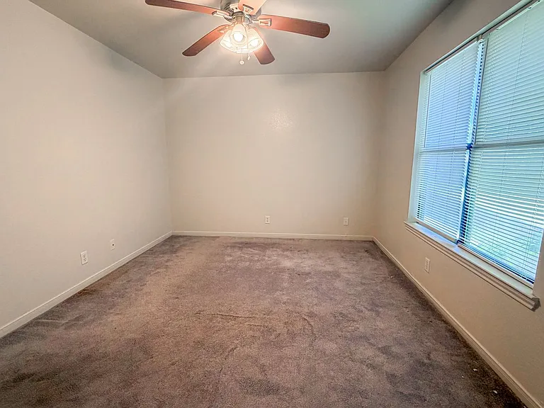 5202 Daybreak Cir — Photo 8