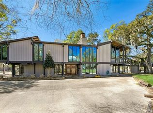 17049 Three Rivers Rd, Covington, LA 70433