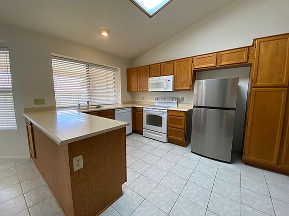 3rd image of 9833 W Menadota Dr