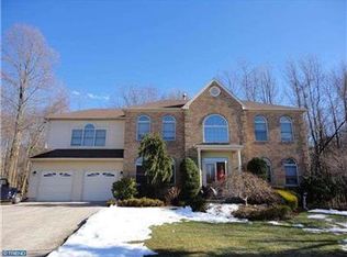 6 Elliot Ct, Voorhees, NJ 08043