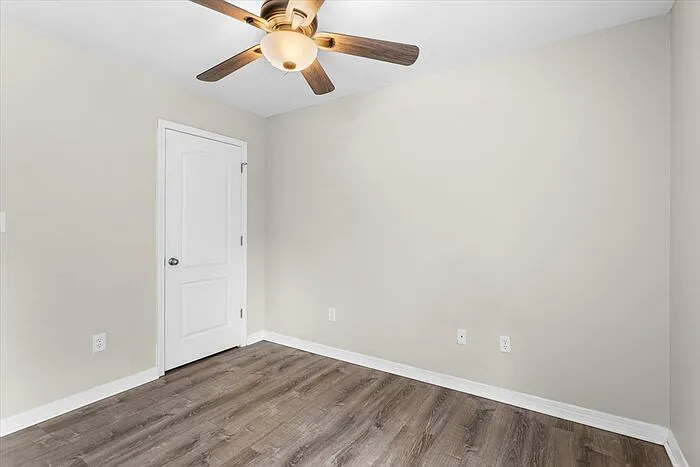 477 Tegarden Rd #D — Photo 30