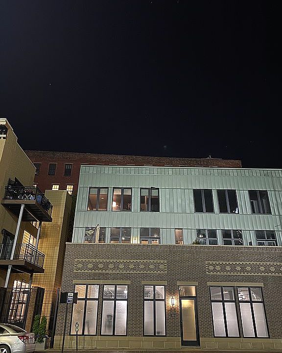 1st image of 413 Plum Street