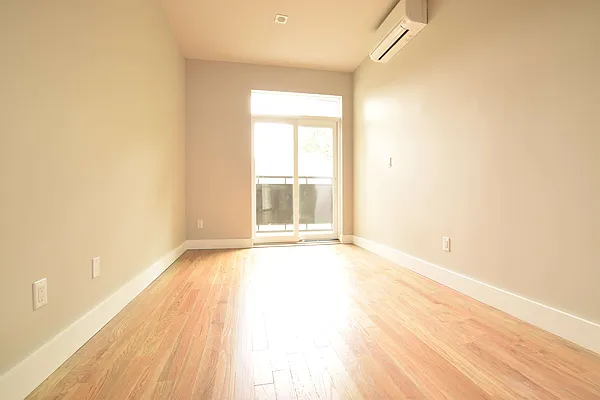 Rented by null | media 20